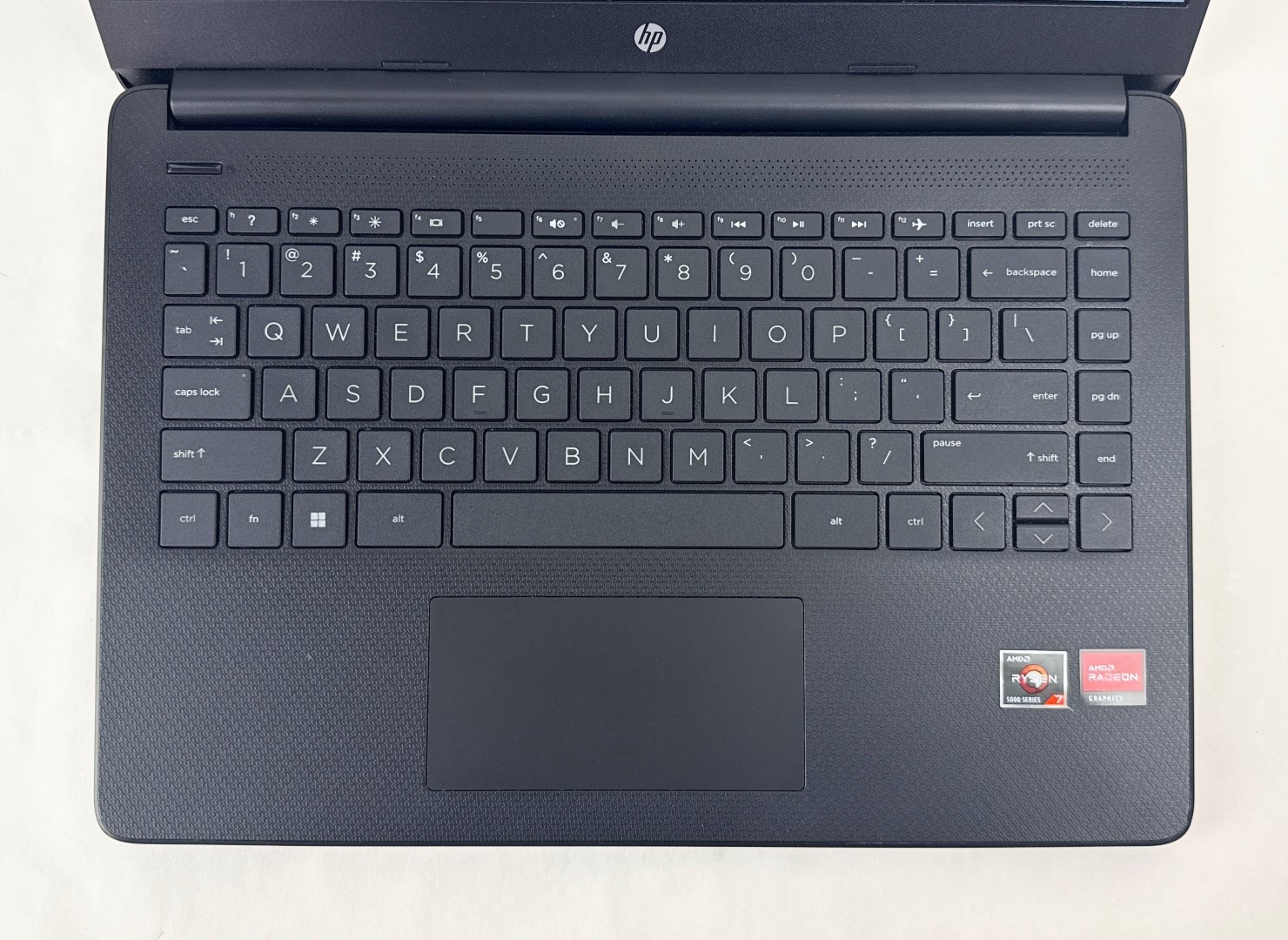 HP 14-fq1035cl 14″ HD Touch Ryzen 7 5700U 16GB 512GB SSD W11H