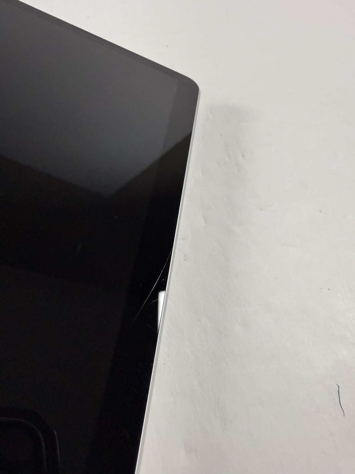 Microsoft Surface Pro 8 (1982) i5-1145G7 – 16GB RAM – 256GB 120Hz – Win 11 Pro