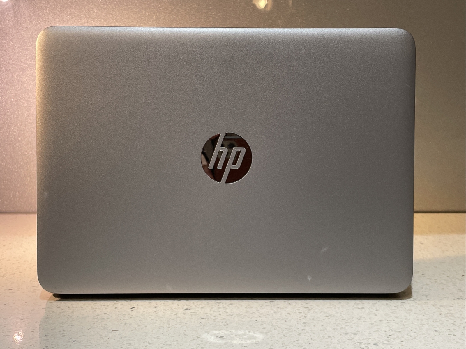 HP Elitebook 820 G3 12.5″ Intel i7-6600U @2.81 4GB RAM 128GB SSD Win10 Pro
