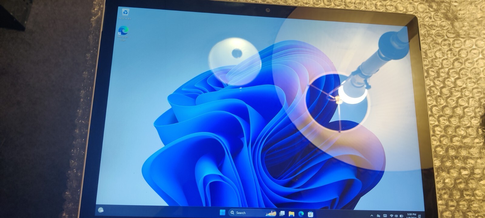 Microsoft Surface Book 2 i7|8GB|256GB Tablet ONLY Battery Cycle # 23