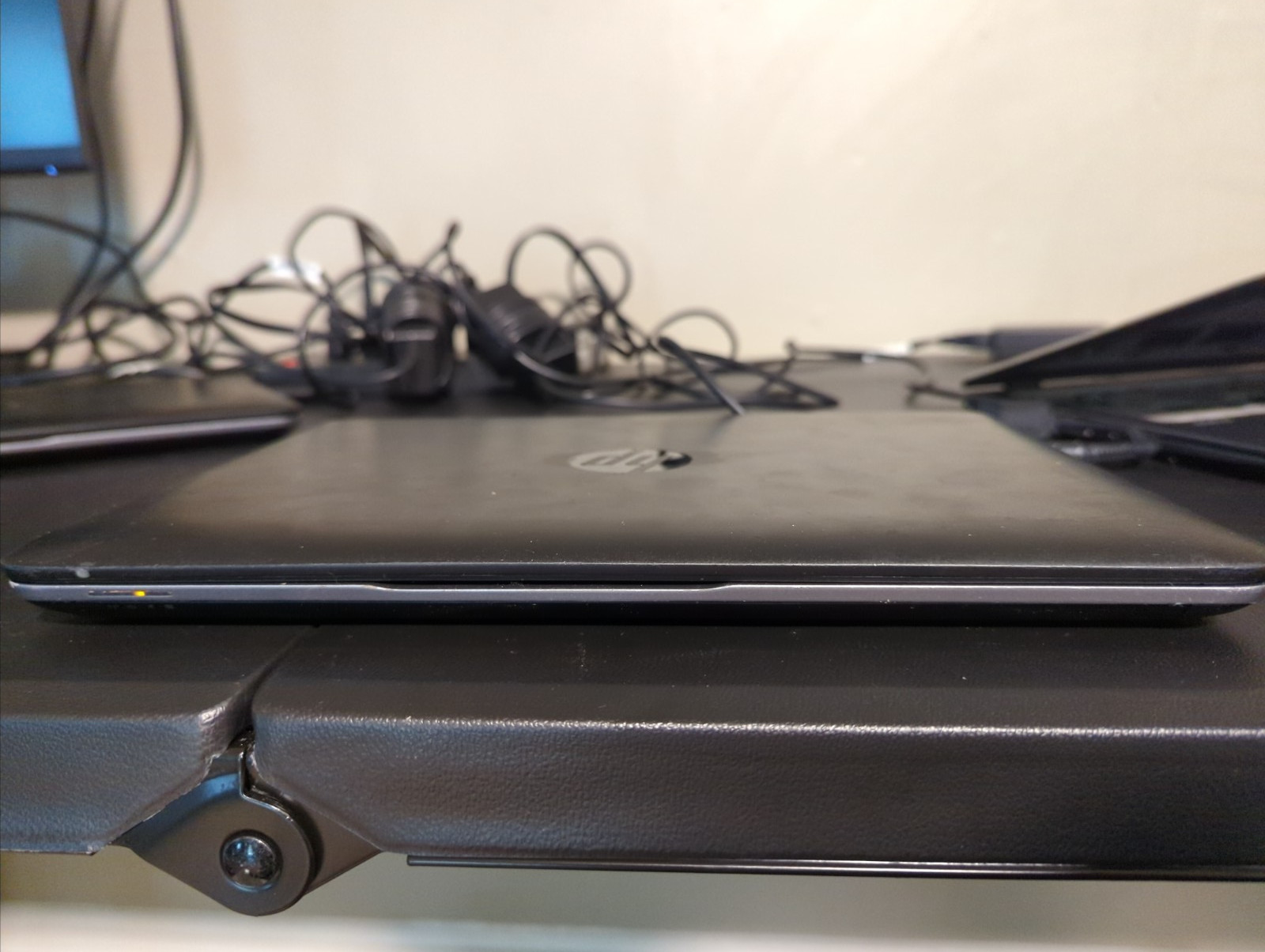 HP Elitebook 820 G2 Touchscreen i7-5600 2.6GHz 16GB RAM 256GB SATA SSD