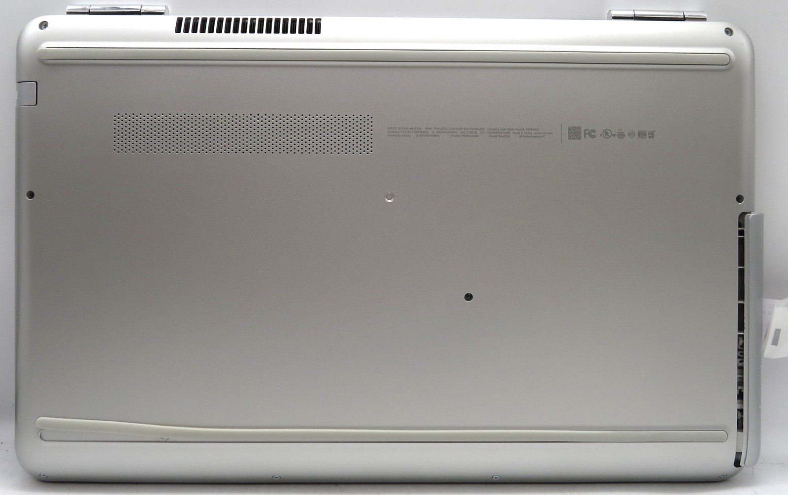 HP Pavilion 15 i5-7200U @ 2.50GHz 12GB RAM No SSD No OS *READ*