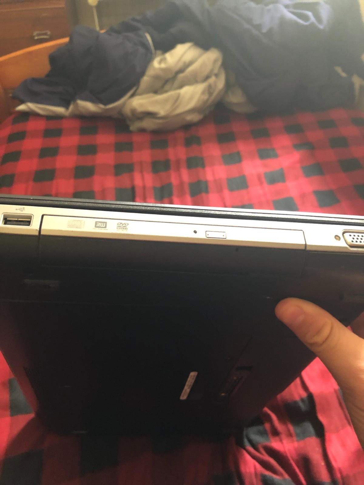 Dell Latitude E5530 Laptop i3 2.4ghz 4GB RAM 320GB HDD Win 10 Pro Wi-Fi Great
