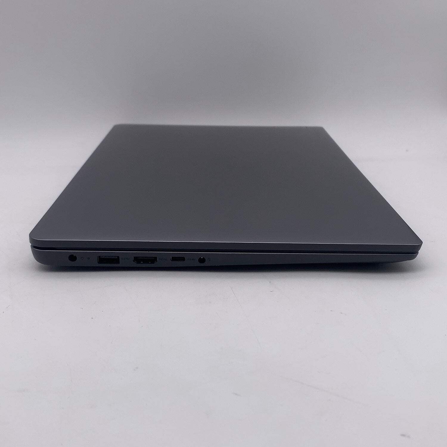 Lenovo IdeaPad 3 15ITL6 15.6″ i5-1135G7 2.4GHz 8GB RAM 256GB SSD