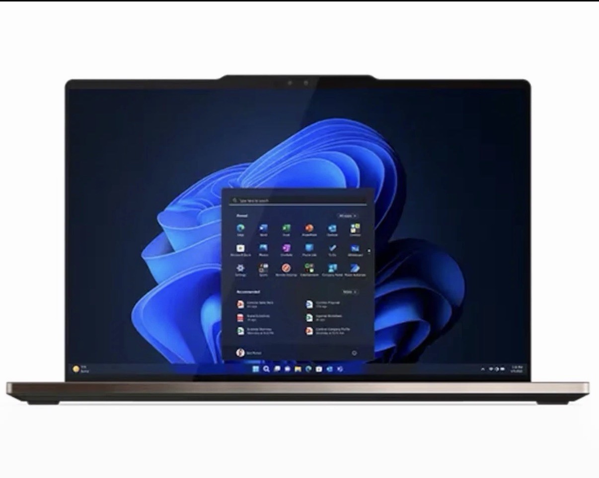 Lenovo ThinkPad Z13 AMD Gen 2 Ryzen 7 PRO 7840U 64GB RAM 256GB M.2 SSD Touch