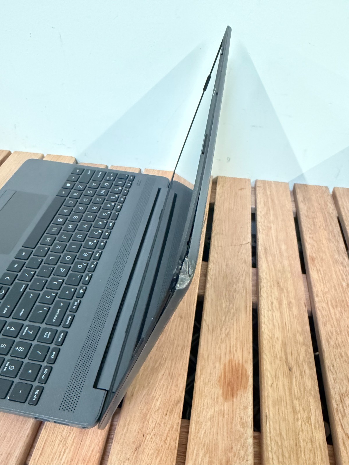 HP 255 G8 Laptop – AMD 3020e Radeon Graphics – 4GB RAM – 128GB SSD – PARTS ONLY