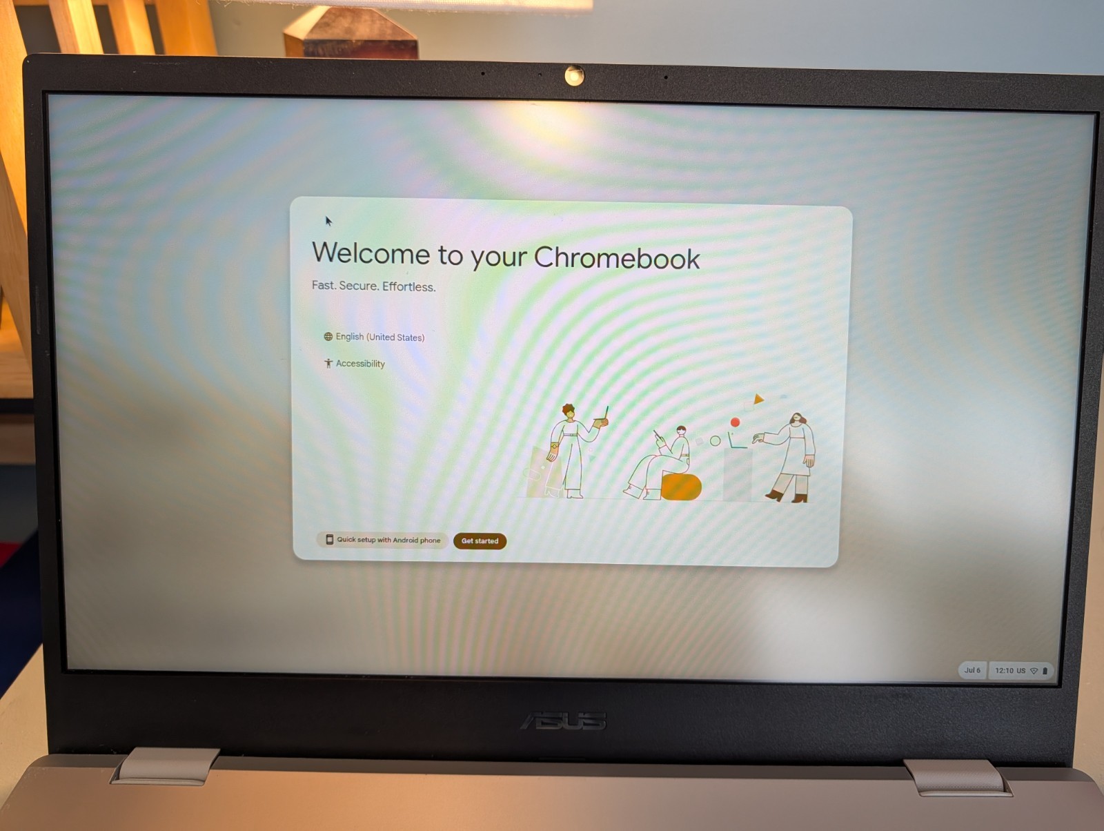 ASUS 17.3″ Chromebook Celeron N4500 CXB170CKA – 4GB Memory – 64GB eMMC – Silver