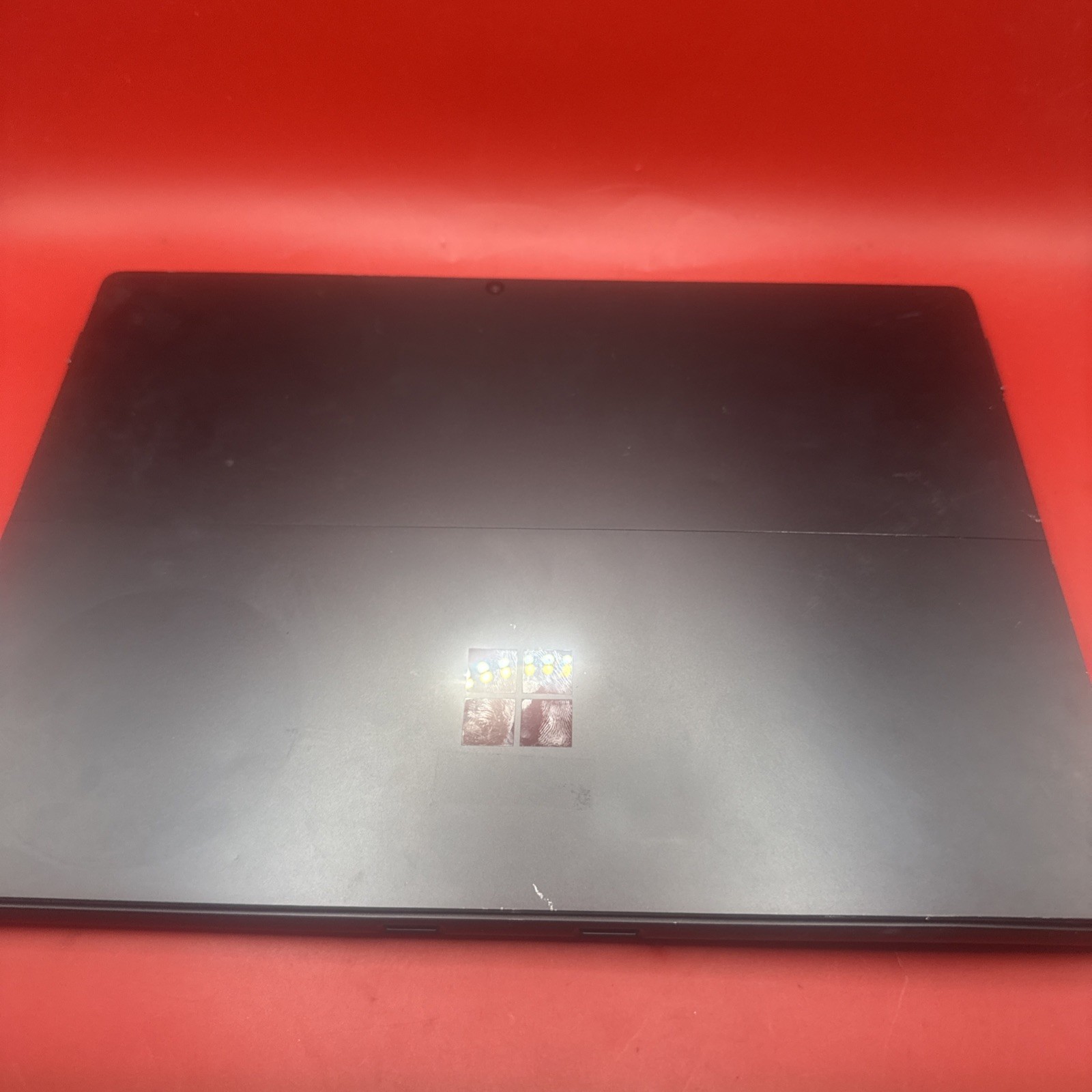 Microsoft Surface Pro 8 1983 13″ i7-1185G7 16GB RAM 512GB SSD FOR PARTS Only