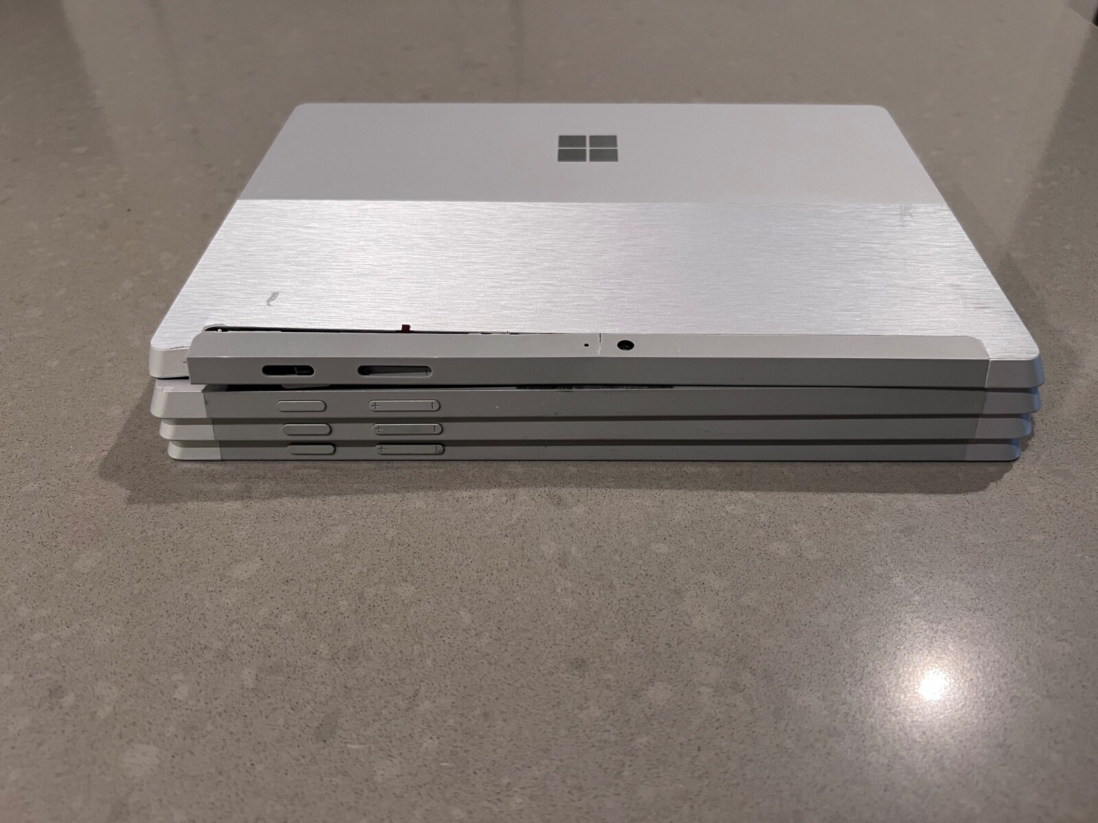 Lot of 4 As-is Microsoft Surface 3 1645 12″ Tablet Atom x7 Z8700 4GB 64GB –
