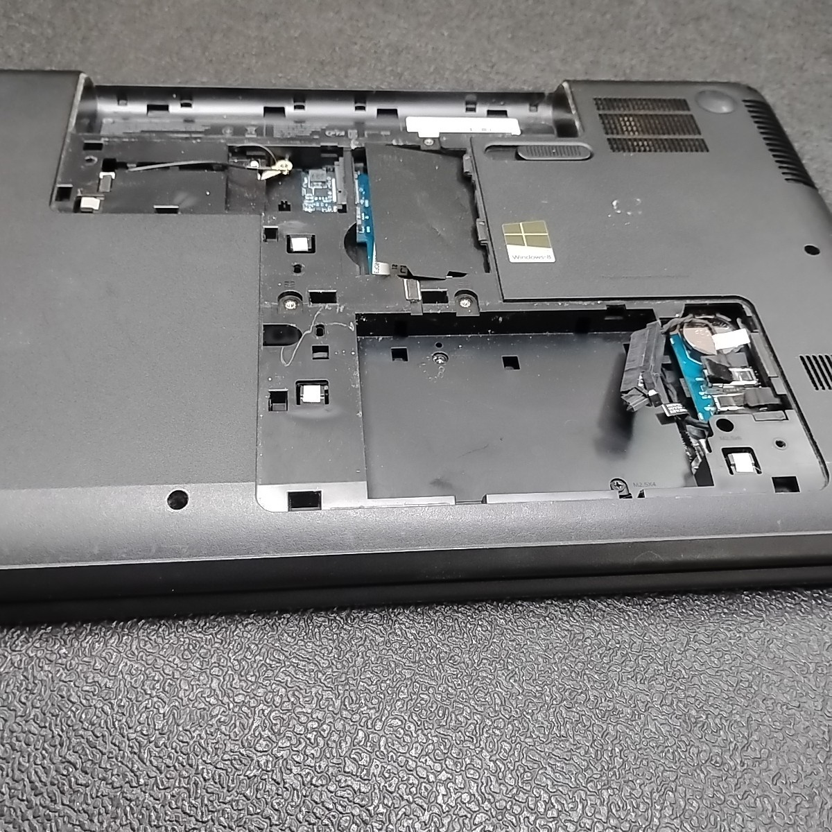 HP 2000-2D19WM 15.6″ Notebook Laptop Computer, FOR PARTS