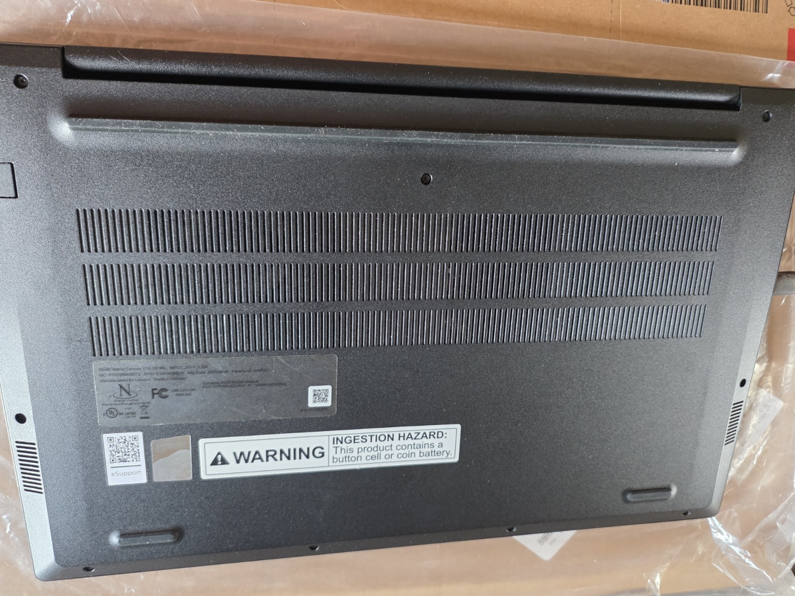 Lenovo V15 G5 Irl Core 7 240h 16gb 1tb Adapter Box