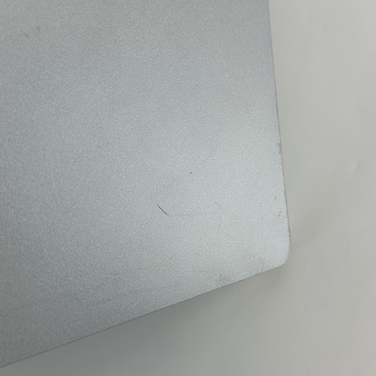 Microsoft Surface Book 2 15 3.5k i5-8350U 1.70GHz 16GB 256GB SSD – BAD BATTERY