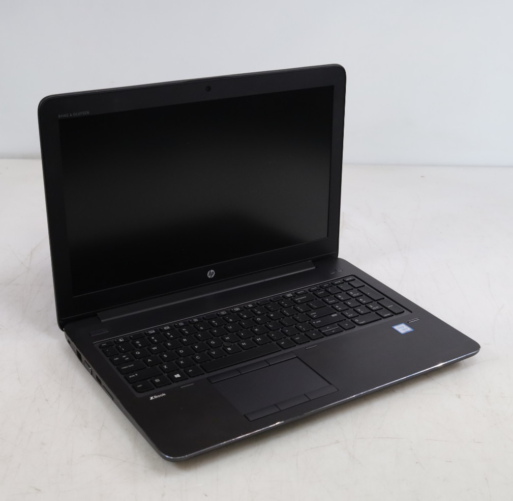 HP ZBook G4 15″ Intel i5-7440HQ 8GB DDR4 No HDD BATT COA OS