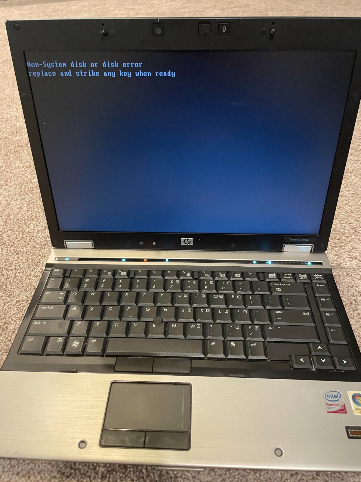 HP Elitebook 6930p, Bad drive, Cosmetically worn, Charger Included