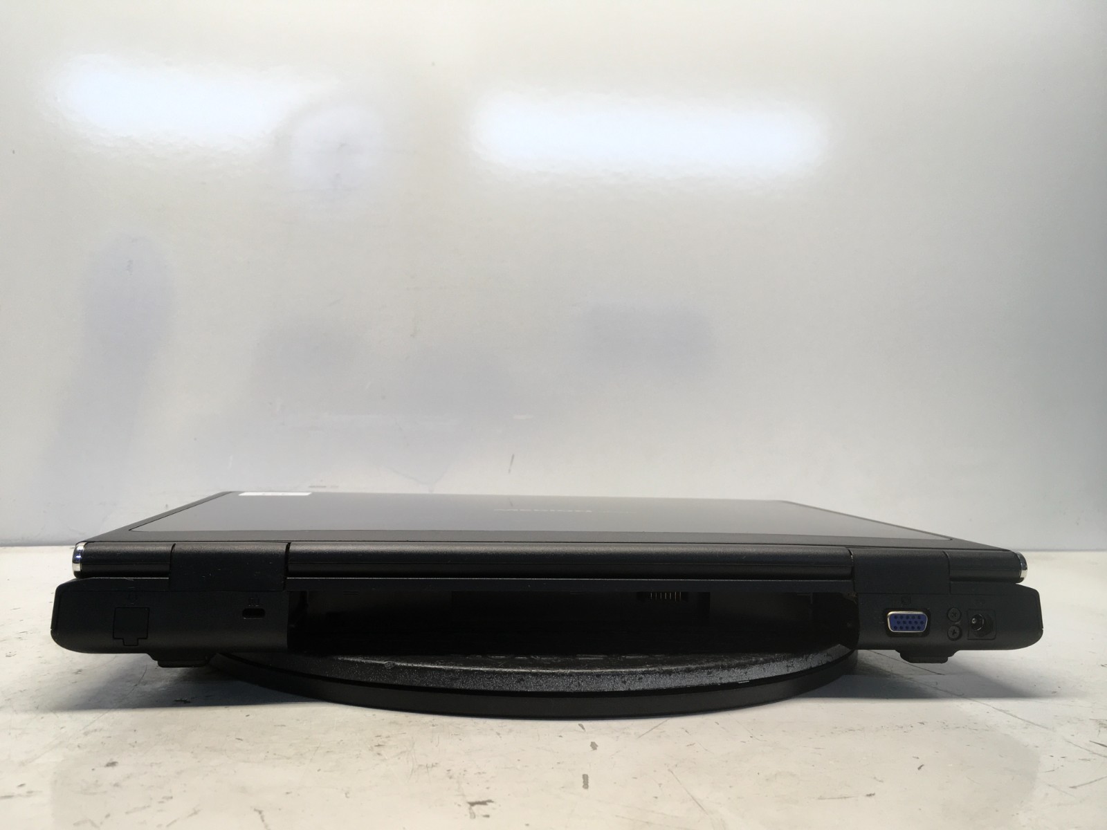 Medion Akoya E5312 AMD Turion 64 X2 TL-58 1900MHz 2 GB NO HDD