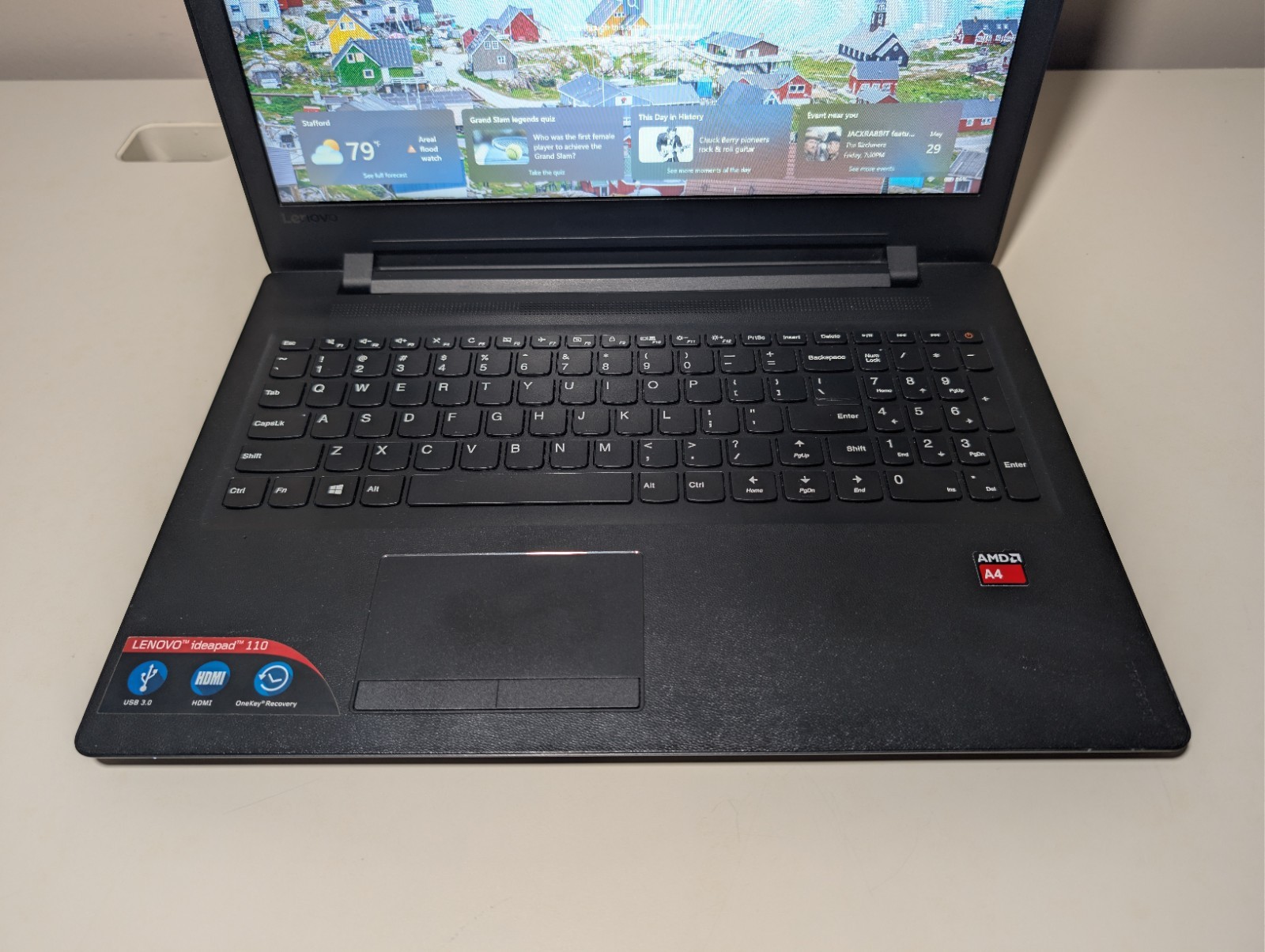 LENOVO IDEAPAD 110-15ACL | AMD A4-7210 8GB RAM 256GB SSD | WIN 11 DVD