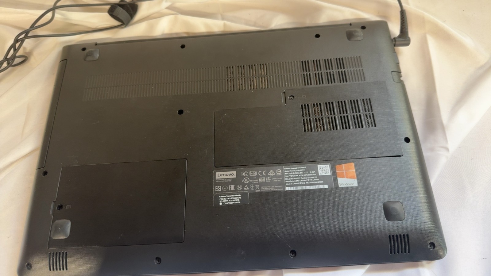 Lenovo Ideapad 310-15ikb 80TV i7-7500U 2.7GHz 8GB 128GB SSD Win 11 Pro