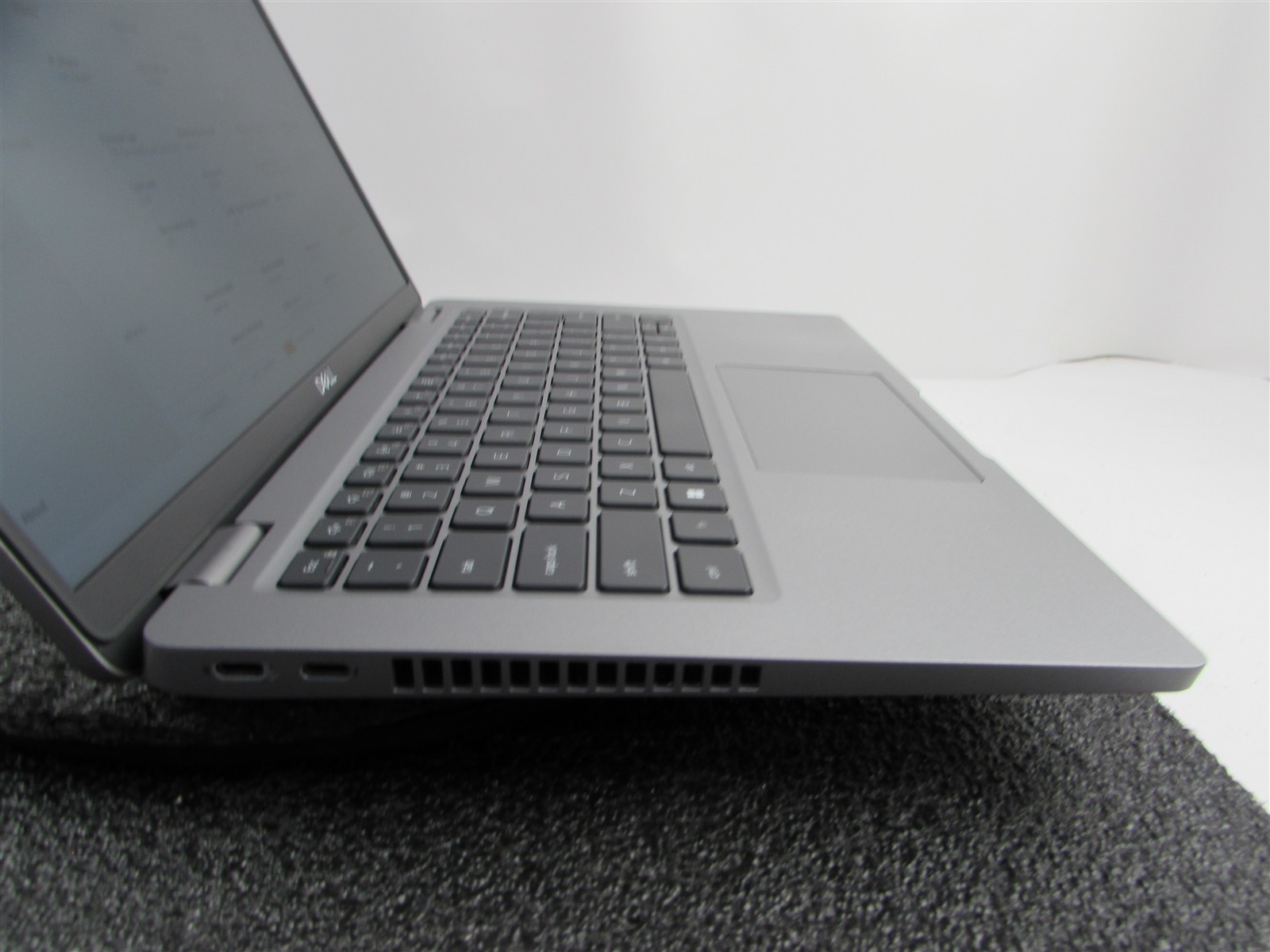 DELL LATITUDE 5430 1920X1080 FHD CORE I5-1245U 256GB SSD 16GB RAM NO O.S