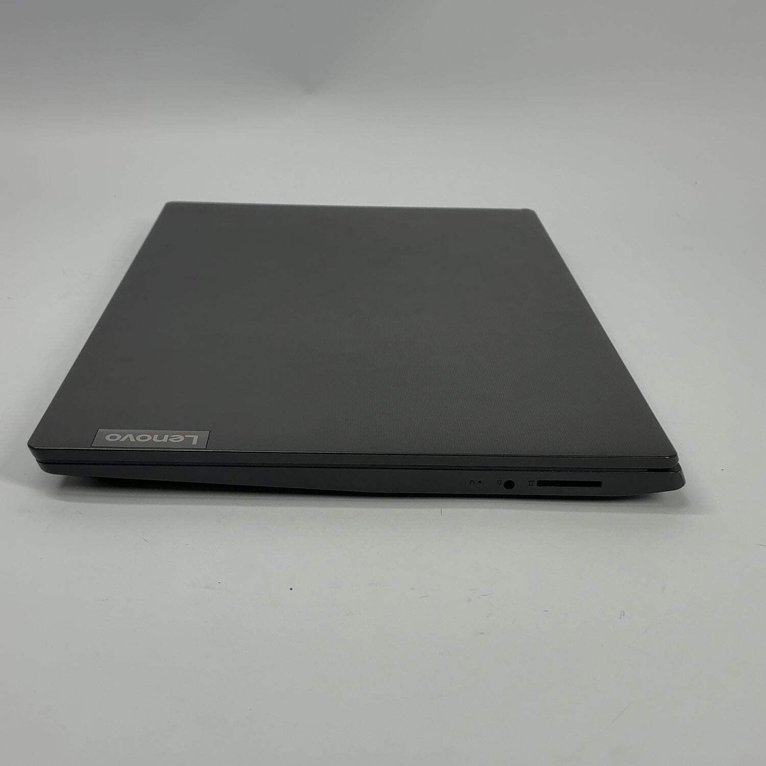 Lenovo IdeaPad S145-15AST 81N3 15.6″ AMD A6-9225 2.6GHz 4GB RAM 1TB HDD