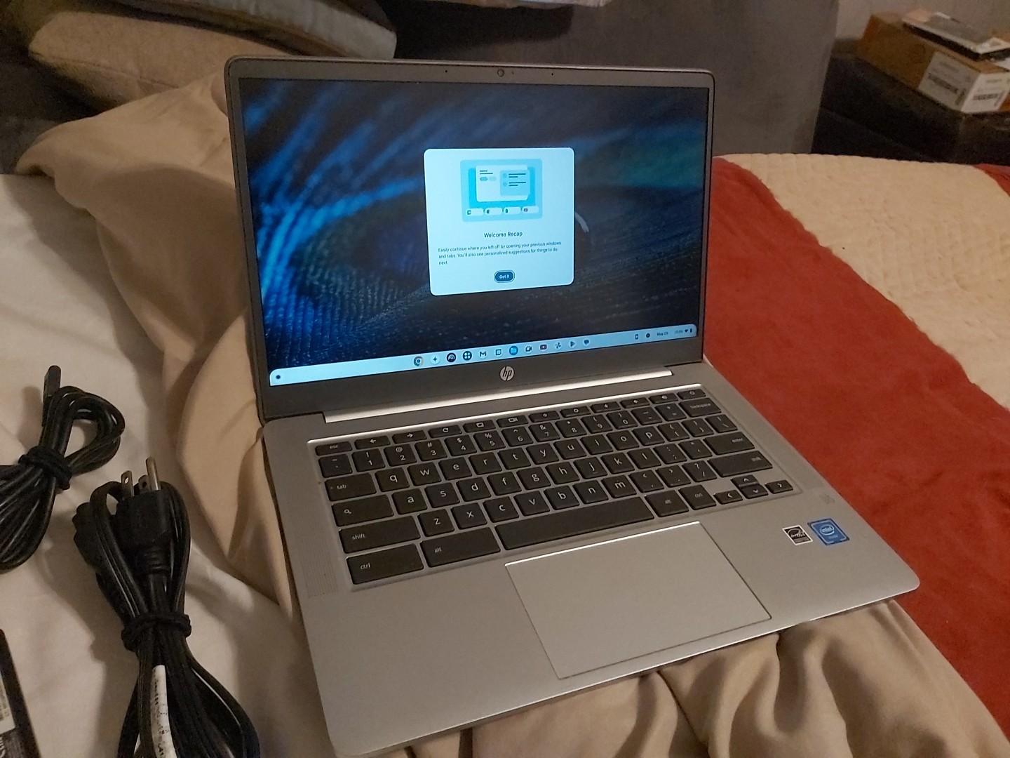 HP Chromebook – 14a-na0023cl 14″ (64GB eMMC, Intel Celeron N4000, 2.60GHz, 4GB)