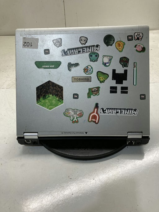 Toshiba Tecra M3-S331 Pentium M 740 1.73 GHz 2100 MB NO HDD No Batt