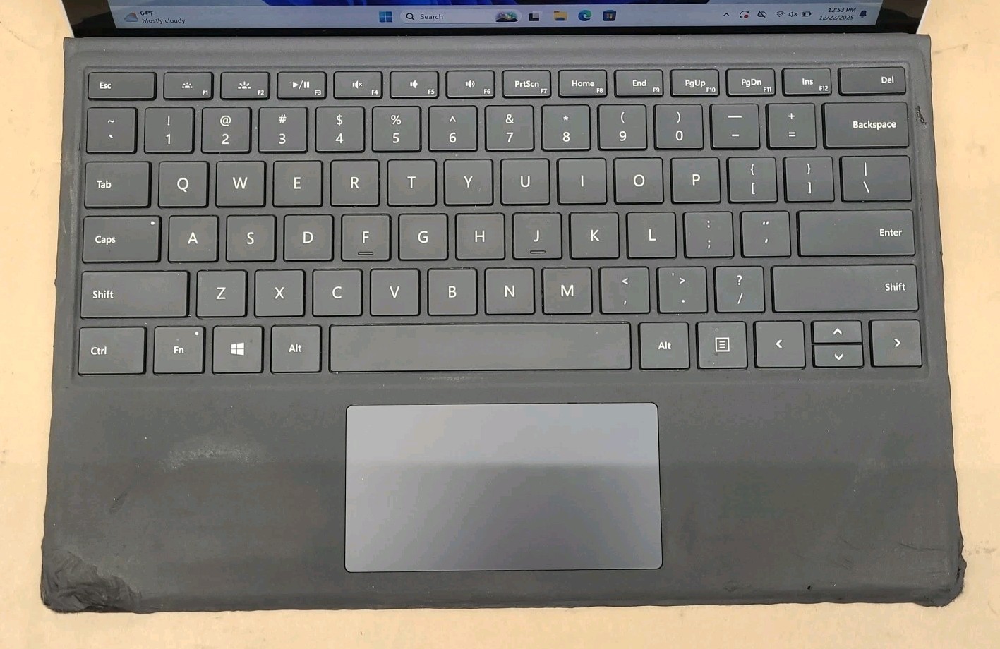 Microsoft Surface Pro 4, Intel Core i5-6300U @ 2.4GHz, 4GB RAM, 128GB SSD, W11P