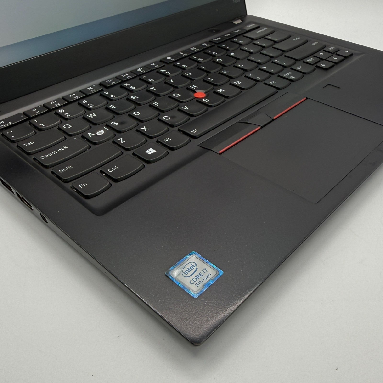 Lenovo ThinkPad T490s 14″ i7-8565U 16GB RAM 256GB SSD Win11 Pro Fingerprin Fair