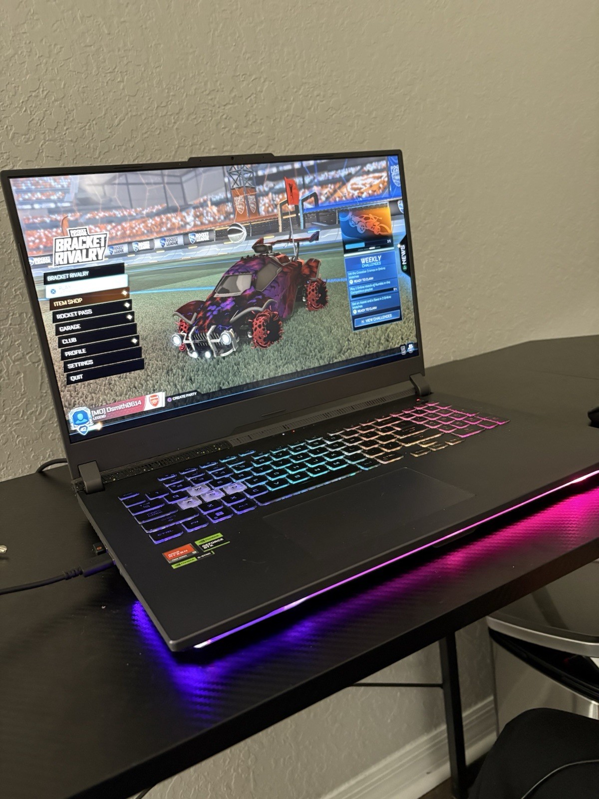 ASUS ROG Strix 17.3″ Gaming Laptop Ryzen 9 7940HX 16GB 1TB RTX 4050 W11