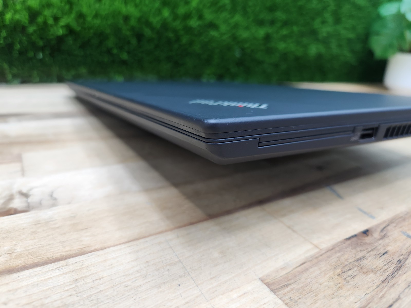 Lenovo ThinkPad P14s Gen 2 14″ FHD i7-1165G7 32GB 512GB SSD Nvi. T500 Win 11 P ~