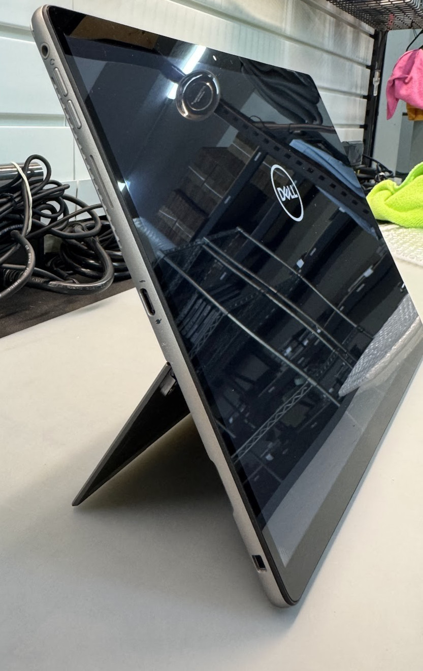 Dell Latitude 7320 Detachable 13” i7-1180G7 256GB SSD 16GB RAM WIN11 C *READ