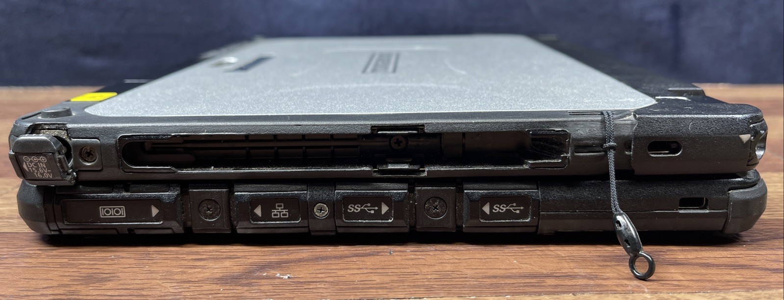 Panasonic Toughbook CF-20 Intel Core i5-7Y57 3.30 GHz 16GB RAM 256GB SSD NO OS