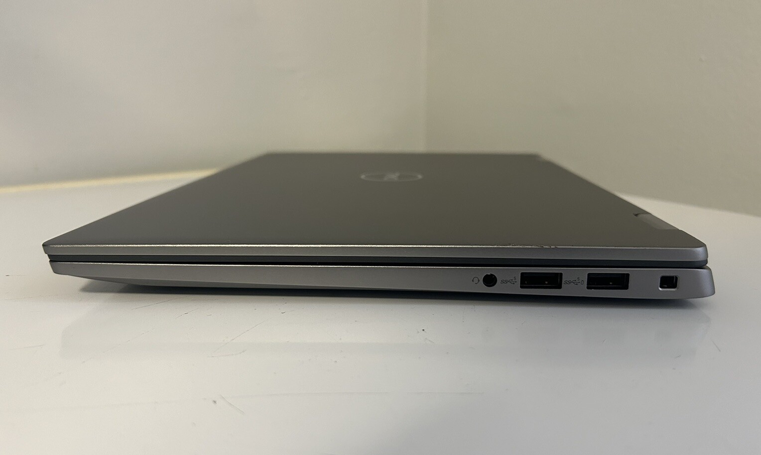 Dell Latitude 7450 14″ Core Ultra 7 165U 16GB RAM 512GB SSD 2-in-1 TOUCH Laptop