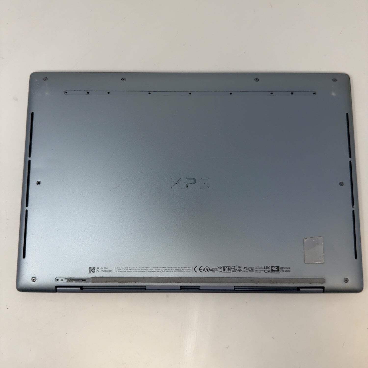 Dell XPS 9315 13.3″ i5-1230U 1.0GHz 8GB RAM 256GB SSD