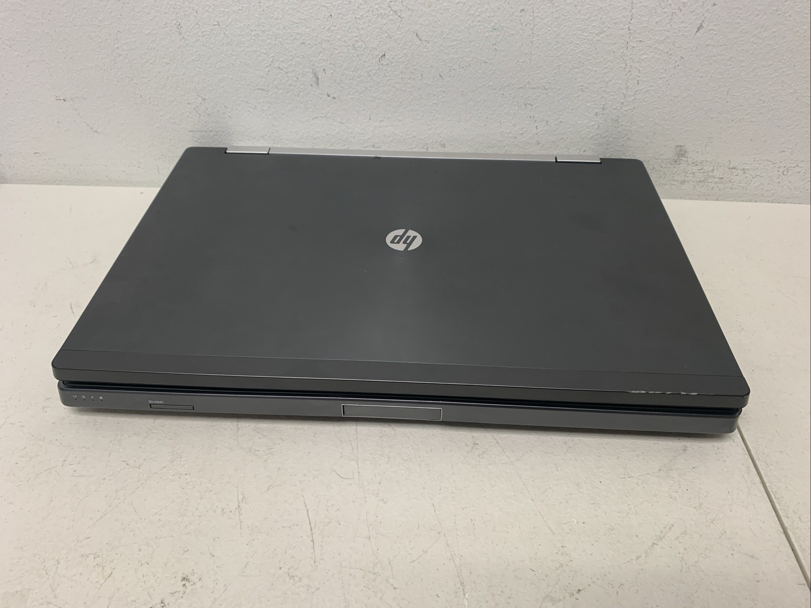 HP Elitebook 8560W i5-2540M – RAM 8GB Ram 256gb SSD Wind10 Pro Read Description