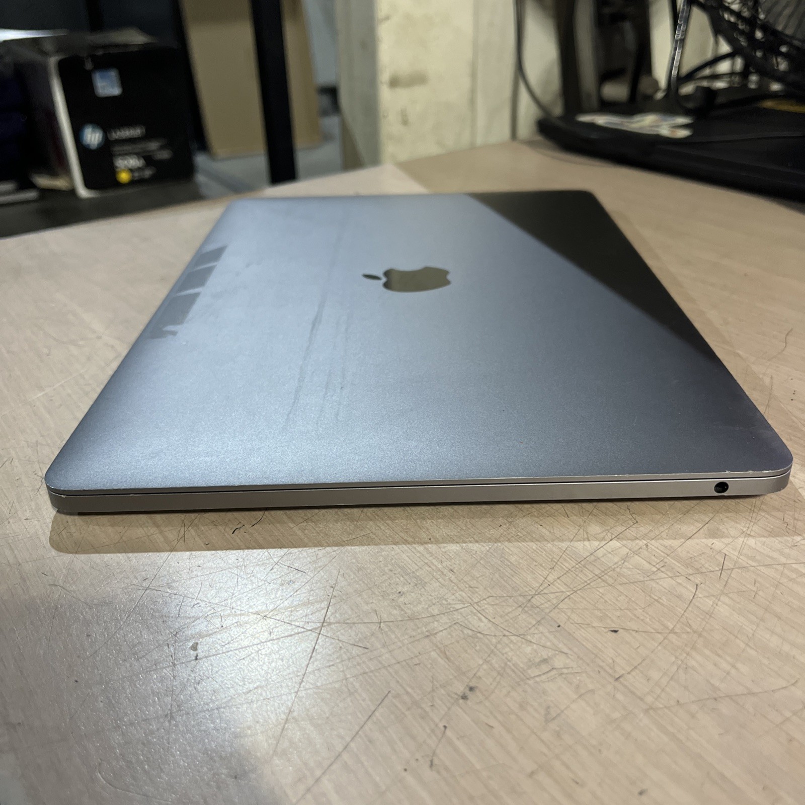 APPLE MACBOOK PRO 13″ MID-2017 CORE I5-7360U 2.3GHZ 8GB RAM NO HD