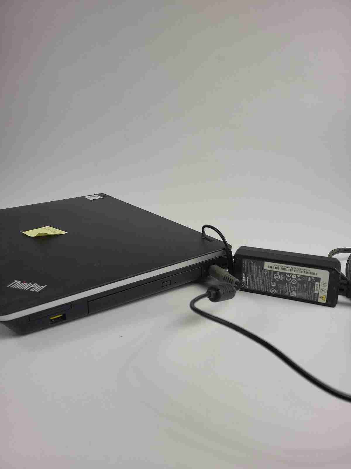 Lenovo ThinkPad E520 – 15.6″ Laptop – Win 7 Pro – I5 – For Parts Read