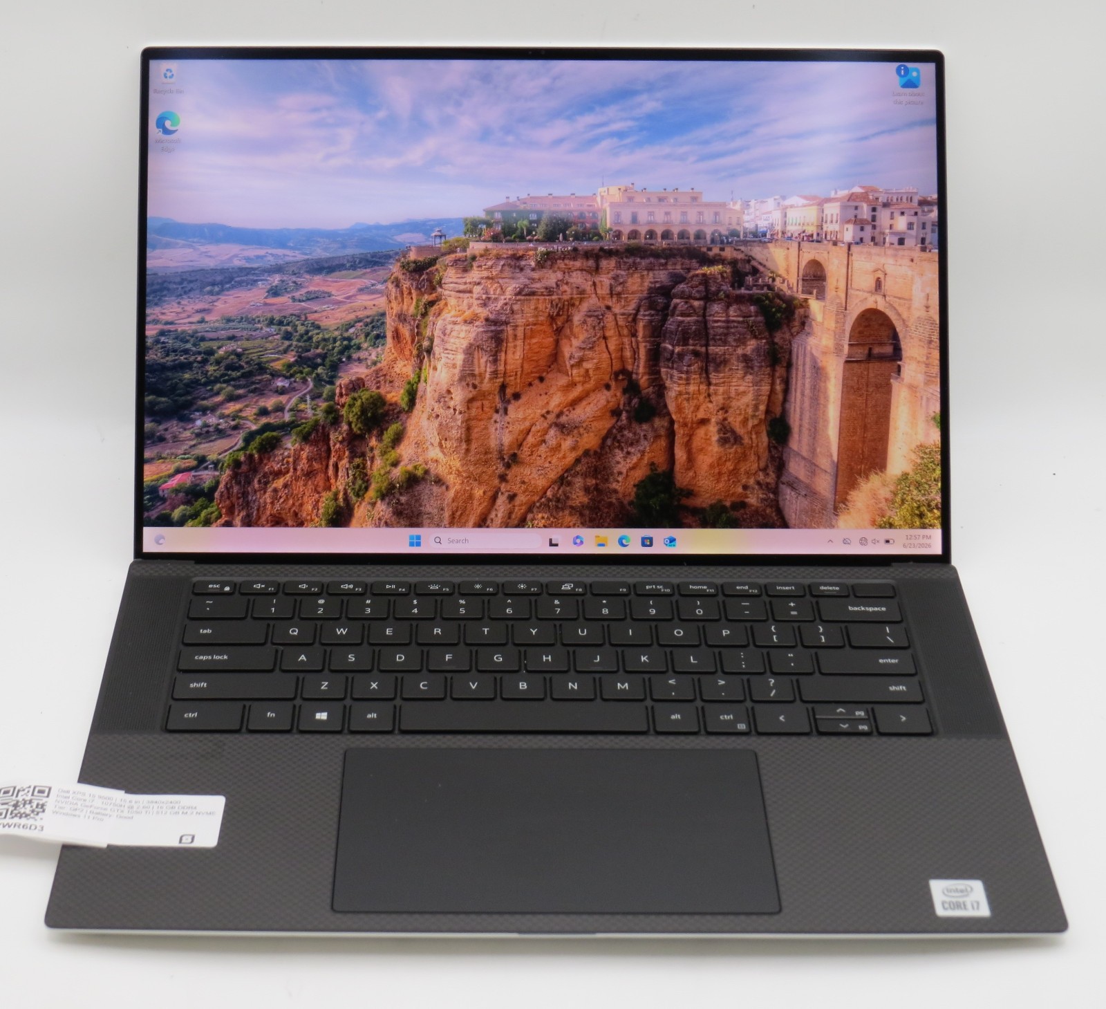 Dell XPS 15 9500 i7-10750H 16GB DDR4 512GB m2 GTX1050 ti 15.6″ 4K Touch Win11