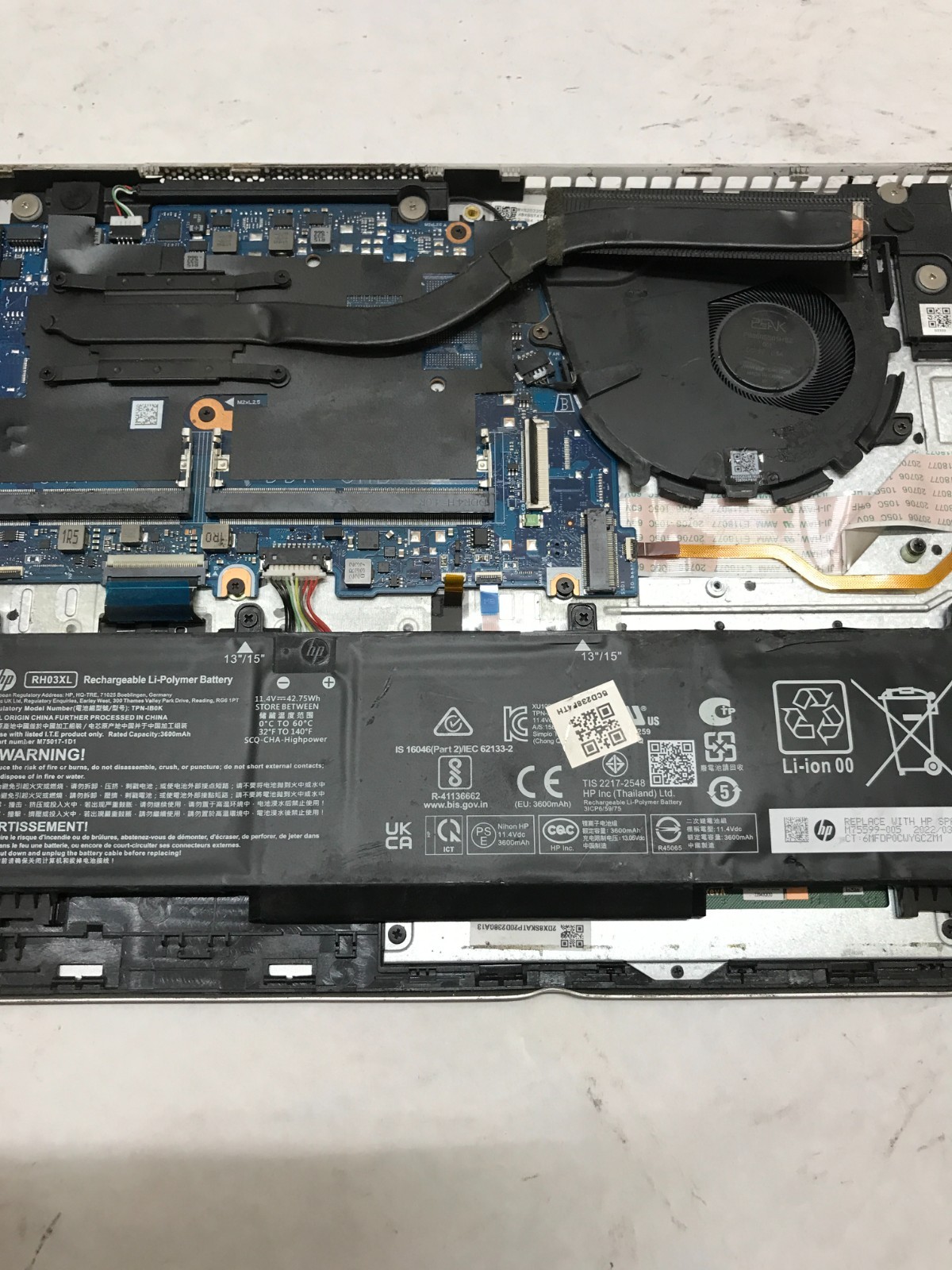 HP ProBook 440 G9 14″ Intel Core i5 NO RAM NO SSD/OS For Parts NO POWER!!!! – DW