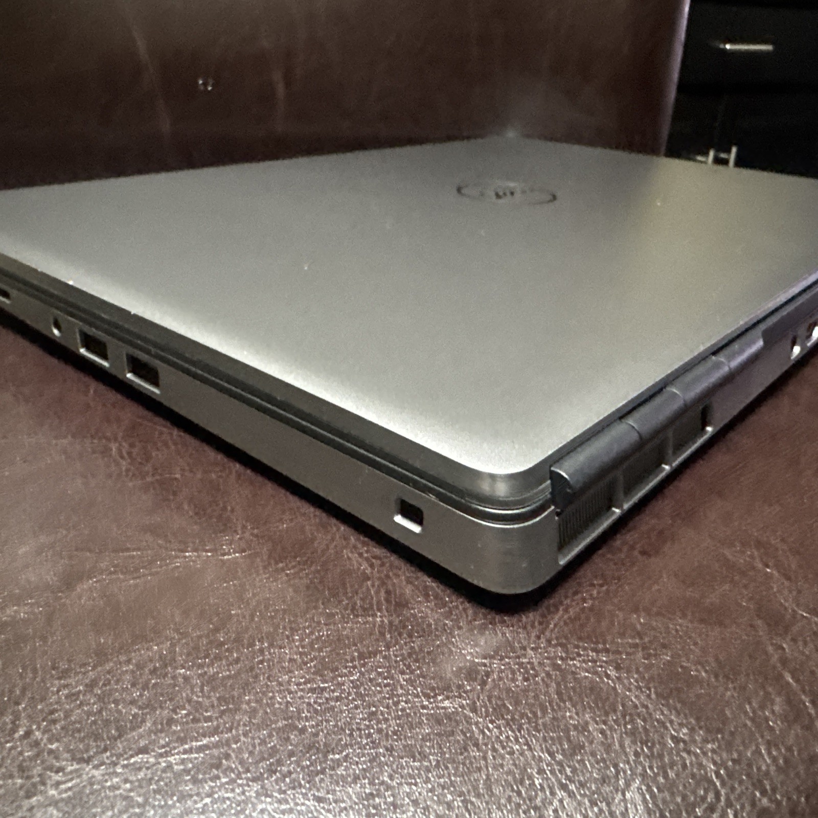 Dell Precision 7550 15.6” Xeon W-10885M 2TB SSD 64GB RTX 3000 4K Win 11