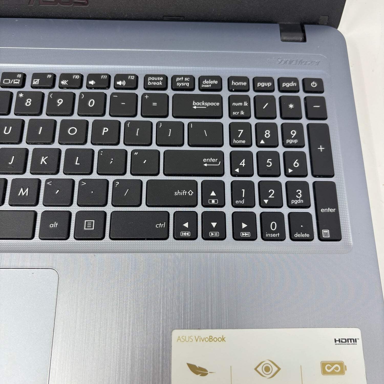 Broken Asus Vivobook 15 X540BA 15.6″ A9-9400 3.0GHz 8GB RAM 1TB HDD Bad Bat