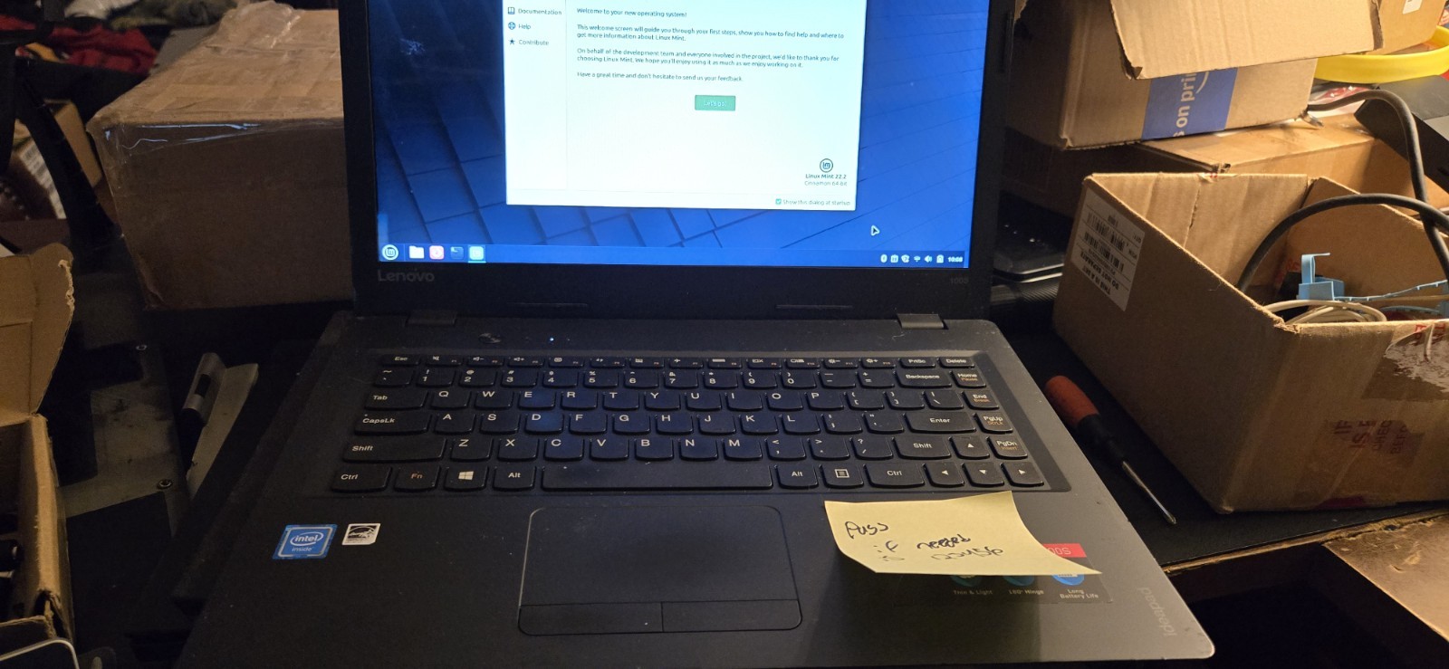 Lenovo IdeaPad 100S 14″ (32GB, Intel Celetron, 1.60 GHz, 2GB) Laptop – Navy Blue