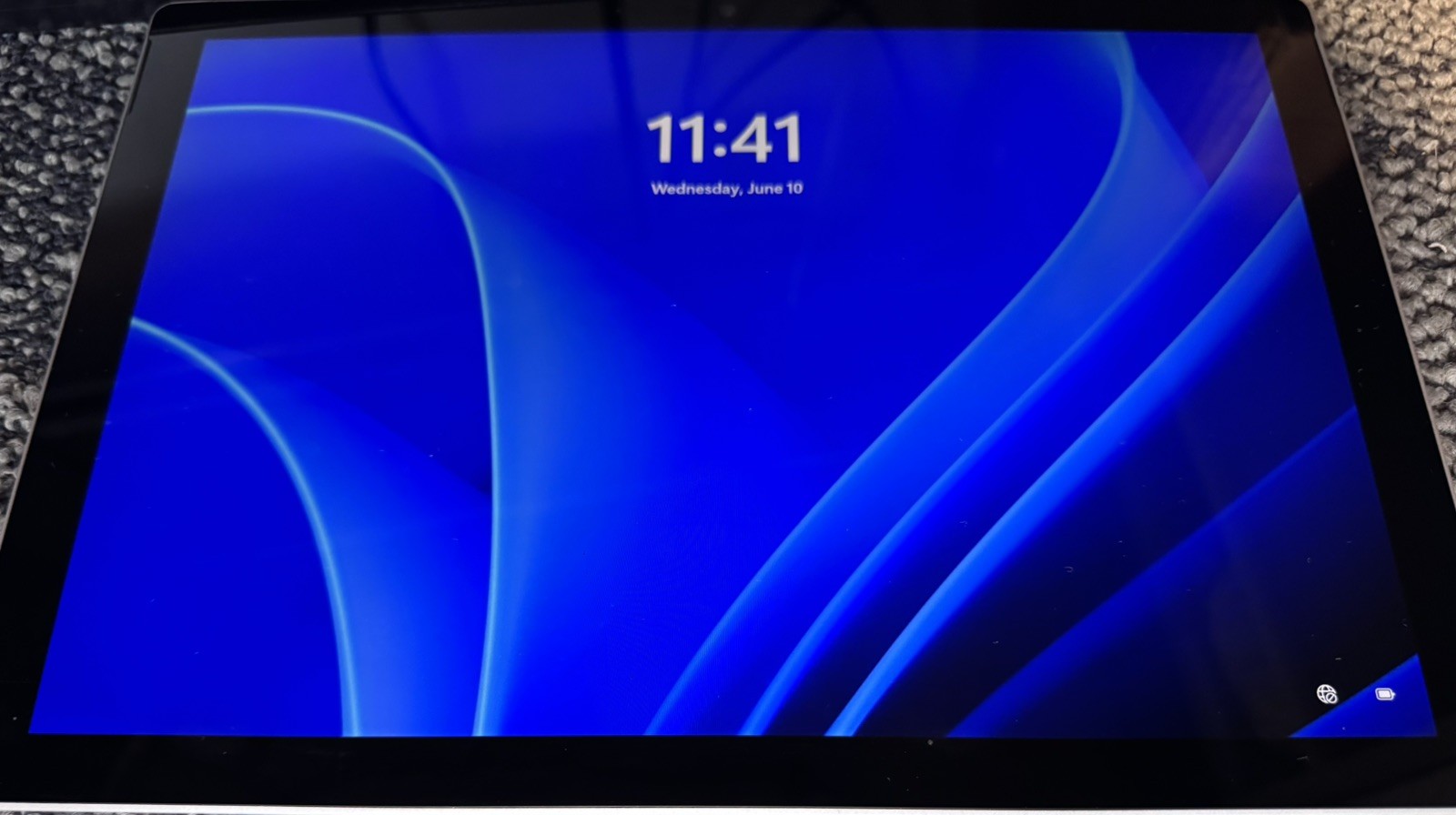 Surface Pro 7+ – 11th Gen Intel i5 8GB RAM 128GB SSD W11 Pro