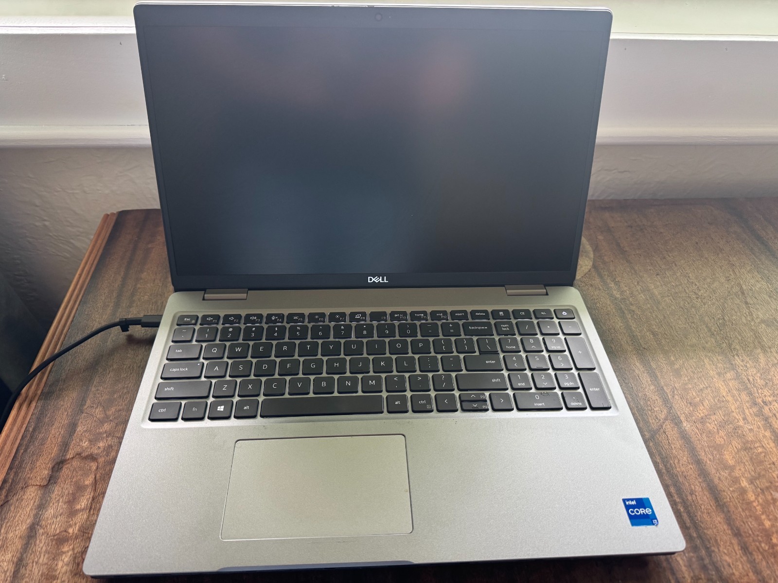 Dell Latitude 5520 15.6″ Laptop i7 8G RAM 128GB C Grade WORKS READ DESCRIPTION