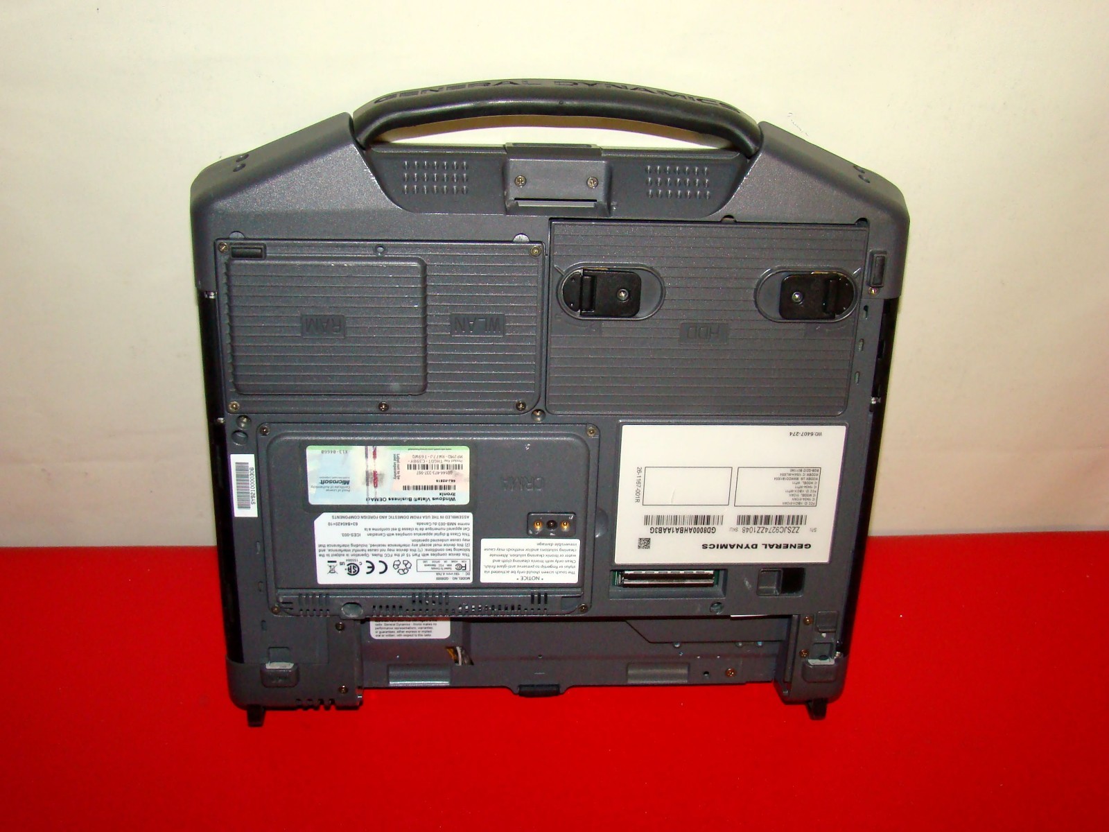 General Dynamics GD8000 Rugged Laptop CORE 2 DUO 1.86GHz 4GB RAM FOR PARTS