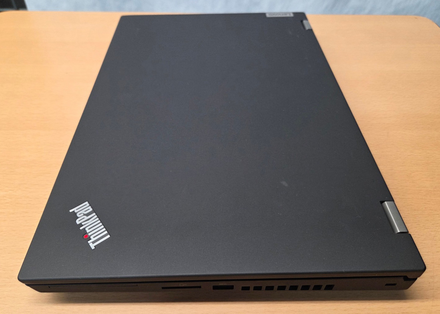 Lenovo ThinkPad P15 Gen2 I7-11850H vPro 64GRAM 512GSSD WIN11P 15.6 OLED RTXA3000
