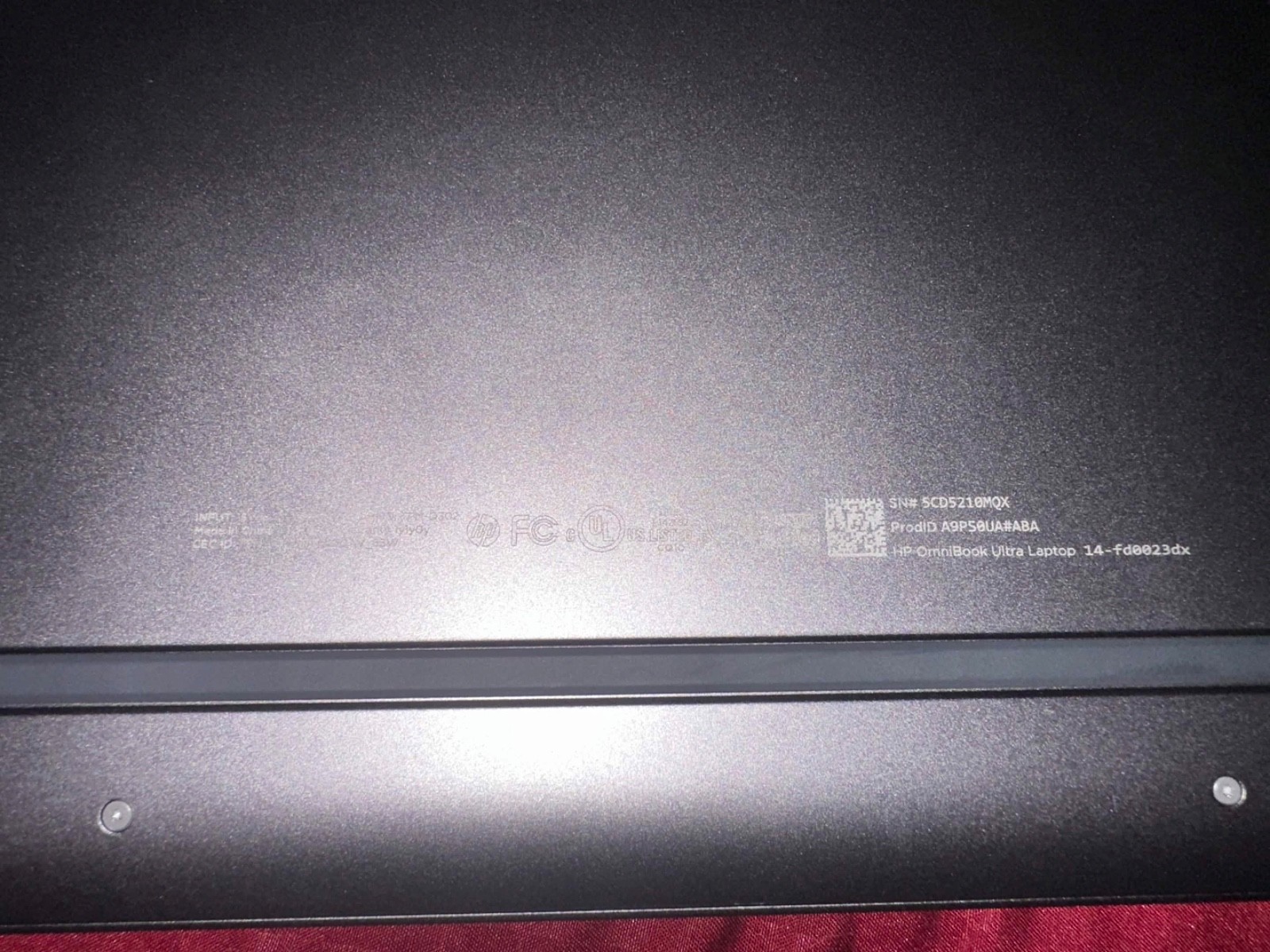HP OmniBook Ultra CoPilot+ PC Laptop 32 GB RAM 2 TB SSD AMD Ryzen AI 9 HX 375 2k