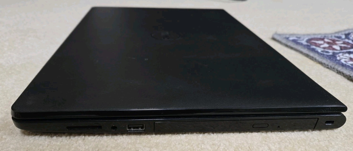 Dell Inspiron 15 3520 15.6” (256GB SSD Intel Core i5-1135G7 4.2GHz 8GB RAM)…