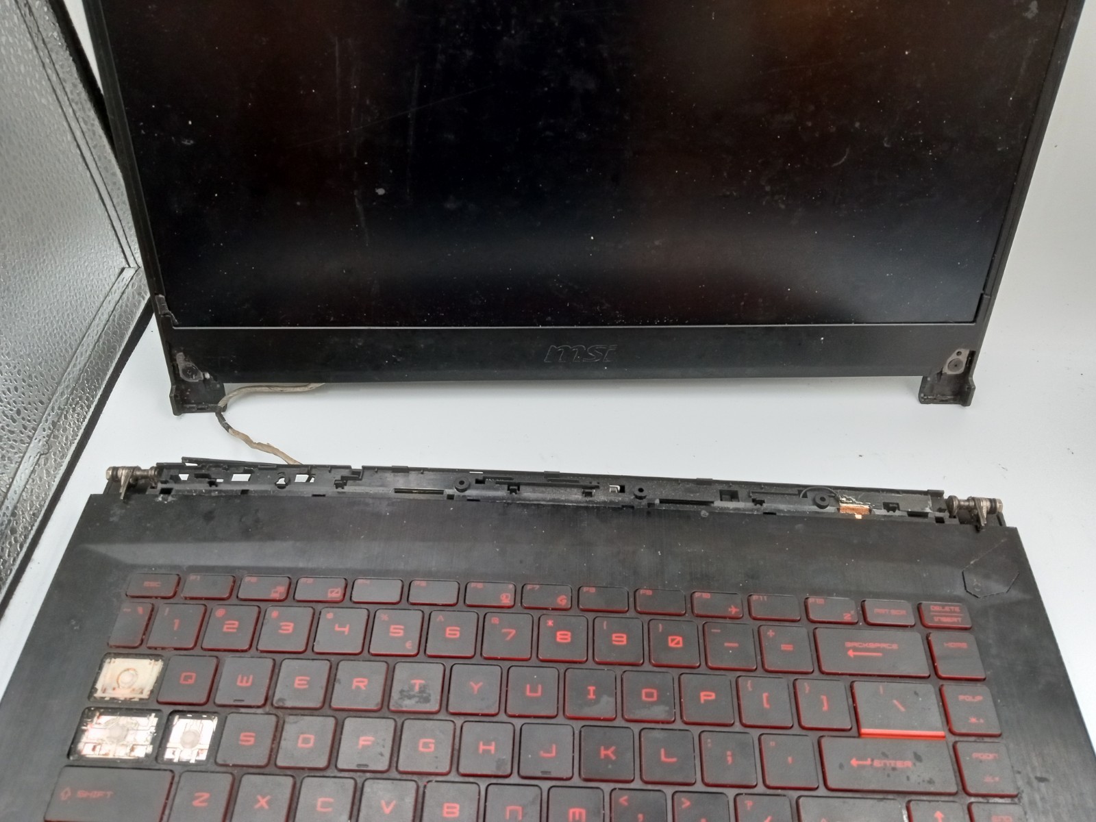 MSI GF53 Thin 10SC 15.6″ Laptop Intel i5-10300H Nvidia GTX 1650 – PARTS – READ!