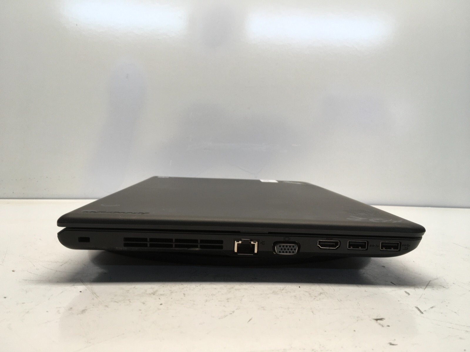 Lenovo ThinkPad E550 Intel i3-4005U 1.7GHz 4 GB NO HDD