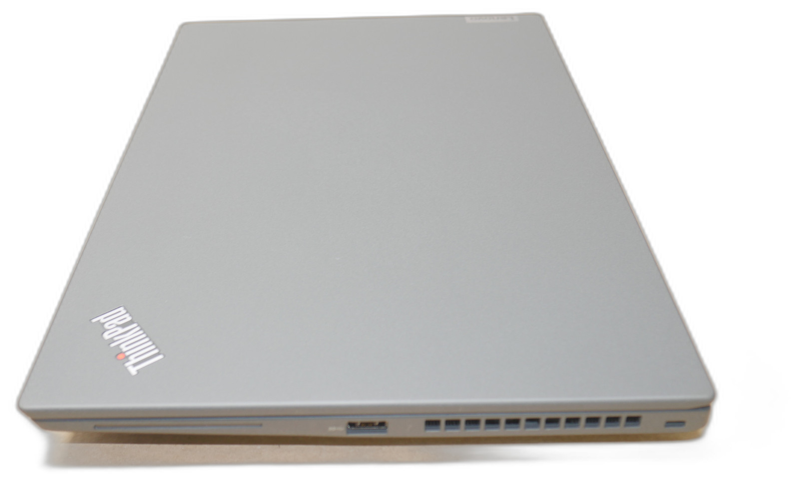 LENOVO ThinkPad T14s Gen 2i Intel Core i7-1185G7 3.00GHz 32 GB 512GB SSD 14″ T7